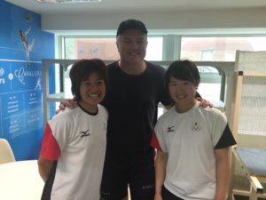 Shizuka & Mai with Stuart MacGill